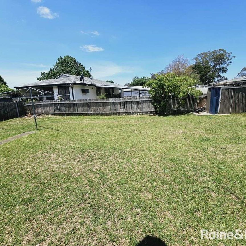 43 Harold Street, Macquarie Fields, NSW 2564 - Photo 1