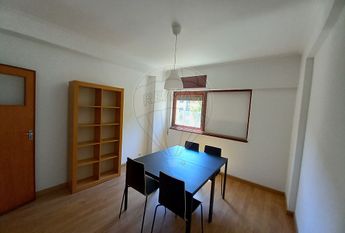 Apartamento T3 em Coimbra