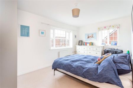 5 bedroom detached house to rent - Photo 4