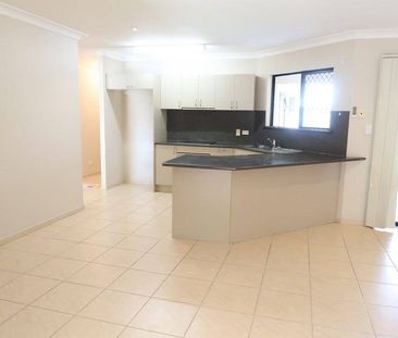 FAMILY HOME IN SOUGHT AFTER MOUNT SHERIDAN - Photo 3