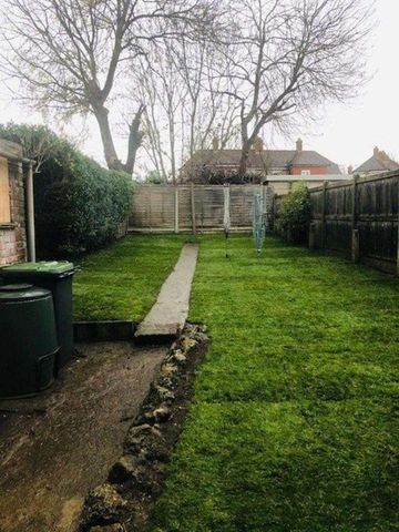 Somerset Road, Canterbury, CT1 - Photo 2