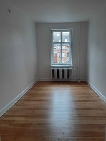 Fantastisk 4-værelses lejlighed - Foto 2