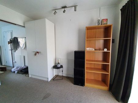 Studio for working professional or student - Photo 5