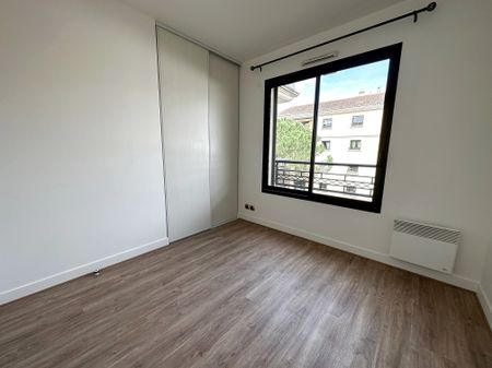 Location Appartement 1 pièce 36m² LIMOGES 87000 - Photo 2