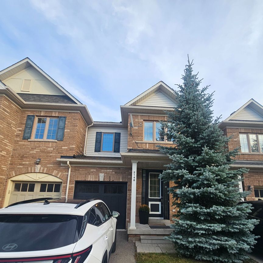 For Lease - 2148 Fiddlers Way, Oakville, Ontario - Photo 1