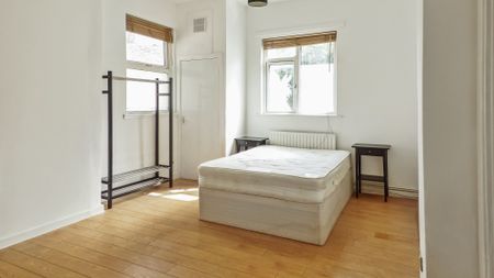 Flat 2, 15 Ely Road, Cardiff CF5 2JF - Photo 2