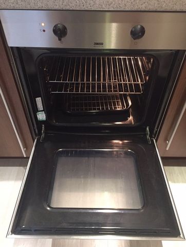 2 Bed Flat, The Pavilions, CH43 - Photo 2