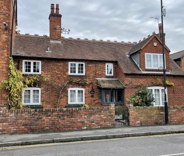 3 bedroom semi-detached house to rent - Photo 3