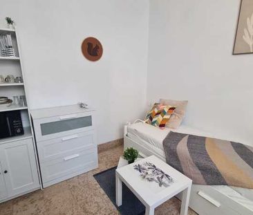 Location Appartement 1 Pièce 14 m² - Meublé - Photo 3