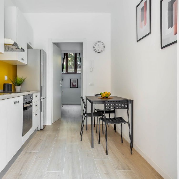 Spacious and bright single room in Via Maniago - Photo 1