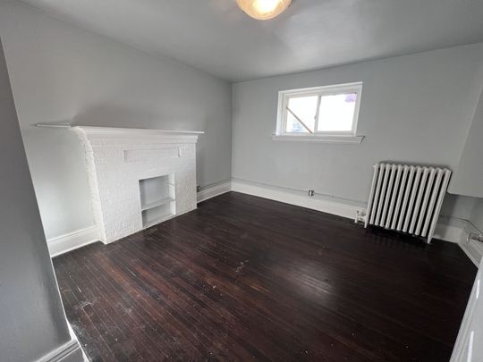 For Lease - 959 Main Street Unit# 1, Hamilton, Ontario - Photo 1