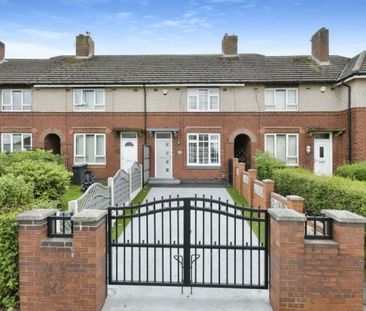 3 bed Terraced - To Let - Photo 6