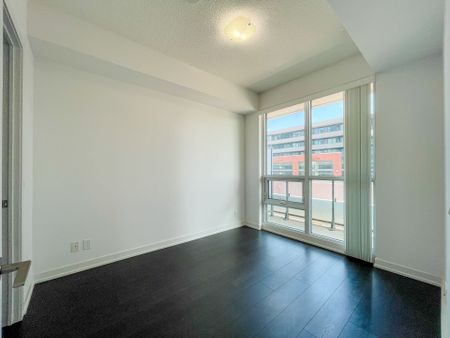 For Lease - 2212 Lake Shore Boulevard Unit# 513, Toronto, Ontario - Photo 2
