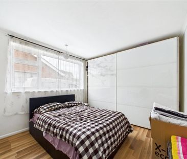 2 bedroom bungalow to rent - Photo 3