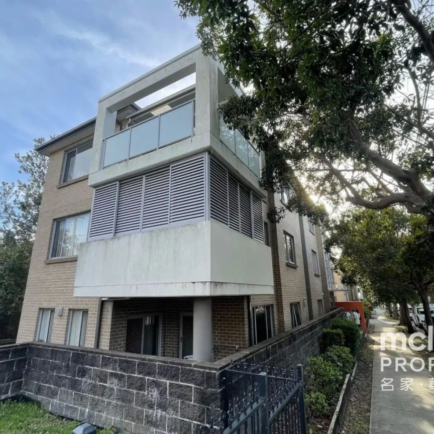 “Stylish Apartment Living in Hurstville” - Photo 1