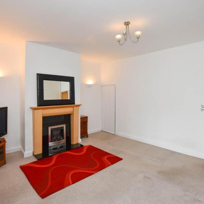 2 bedroom terraced house to rent - Photo 1