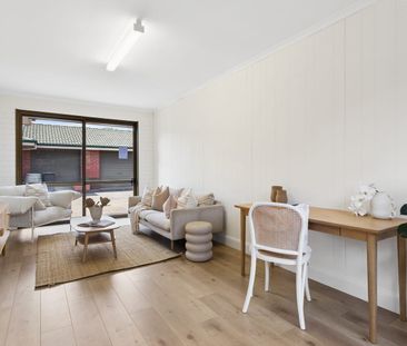 Comfortable Unit Living in Sought-After Clarence Park - Photo 5