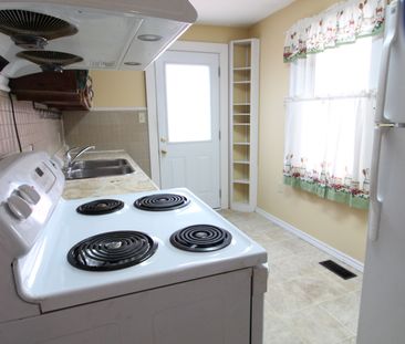 For Lease - 18 Glenvalley Drive, Toronto, Ontario - Photo 3