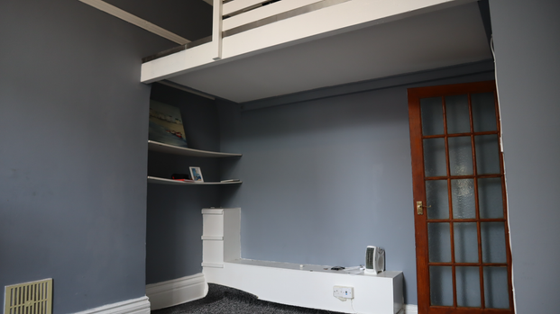 1 bedroom flat to rent - Photo 1