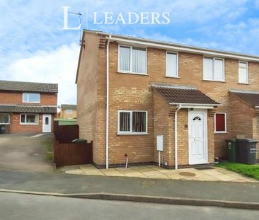 2 bedroom end of terrace house to rent - Photo 1