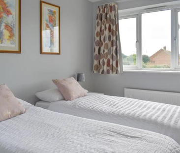 3 bedroom detached house to rent - Photo 5