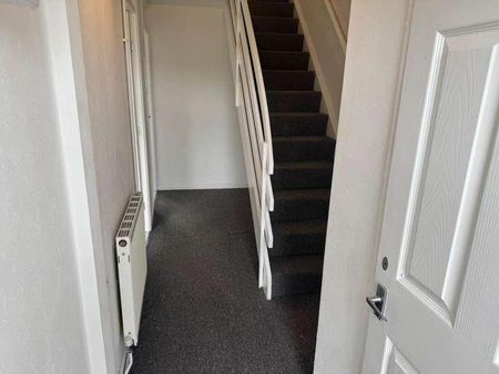 Corporation Road, Grimsby, DN31 - Photo 3