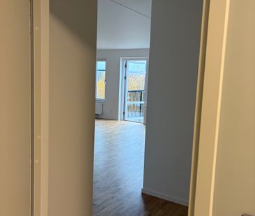 Sjöfrökens väg, Norsborg - Photo 5