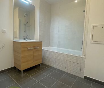 Location Appartement 4 pièces 78m² - Photo 5