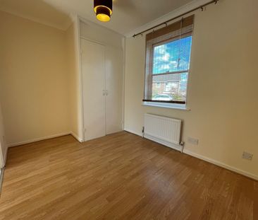 1 bedroom Apartment - Sunningdale Mews, Welwyn Garden City - Photo 3