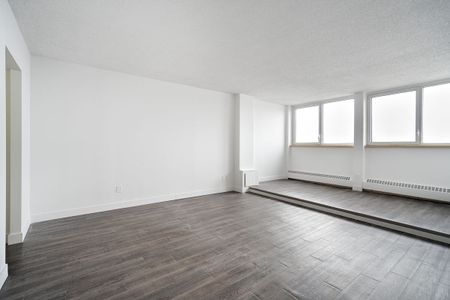2250 Guy street, Montréal, QC - Photo 3