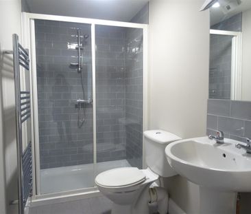 Flat 2 13a Castle Foregate, Shrewsbury, SY1 2DJ - Photo 4