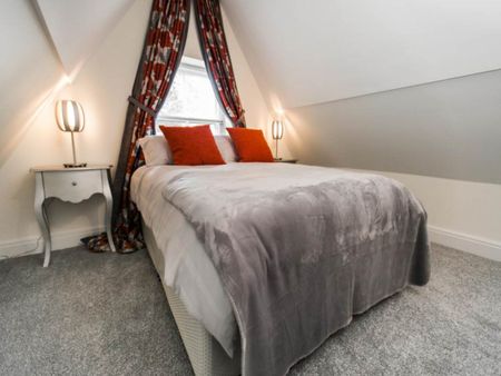 Ninian Road, Roath, Cardiff - Photo 5