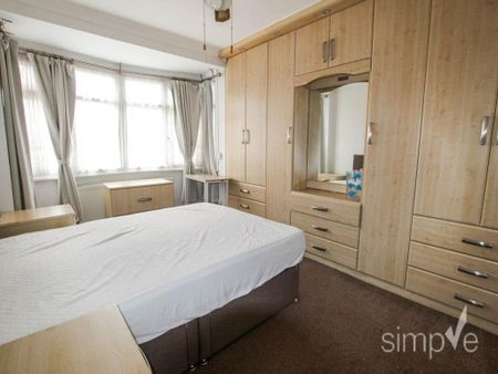 3 bedroom maisonette to rent - Photo 2