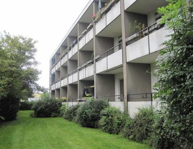 Günstige 1-Zimmer-Single-Wohnung in Beuel - Photo 1