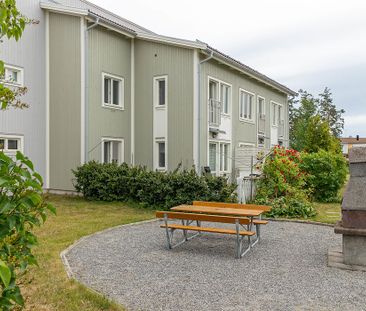 Kullsvedsvägen 113, Hemmesta - Photo 1