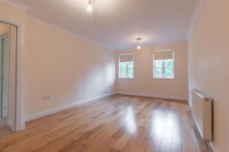 High Street, Epping, Essex - Photo 4