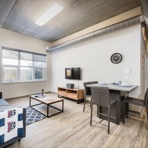 Regent Student Living - Photo 2