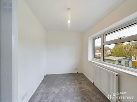 3 bedroom end of terrace house to rent - Photo 5