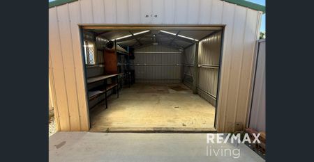 4-Bedroom Home with Three Bay Garage in the heart of Bray Park - Photo 5