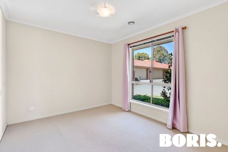 4/43-47 Hutchison Circuit Crestwood NSW - Photo 3