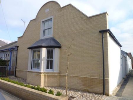 House to rent in Frenchs Road, Cambridge, CB4 3LA - Photo 4