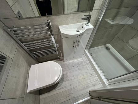 1 bedroom flat to rent - Photo 4