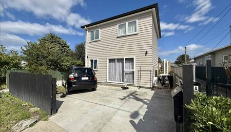 2 Bedroom House in Fairfield - Photo 5