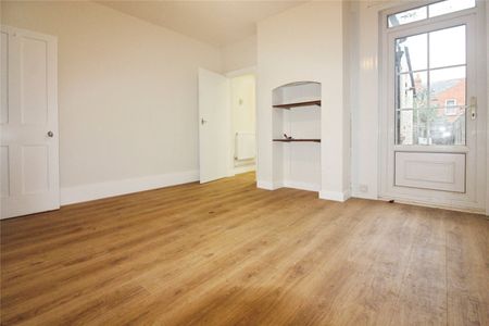 Curzon Street, Reading, Berkshire, RG30 - Photo 2