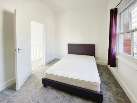 1 bedroom terraced house to rent - Photo 4