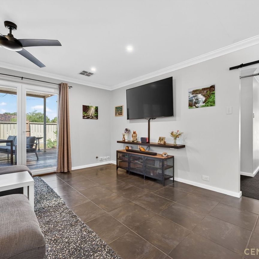 Warm and Welcoming Street Front Home - Photo 1