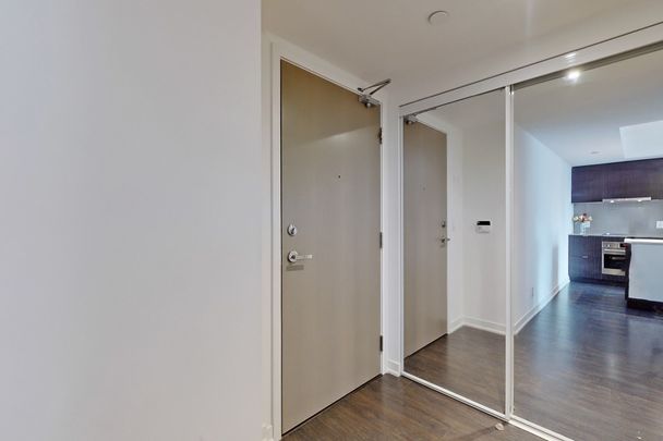For Lease - 100 Harbour Street Unit# 4705, Toronto, Ontario - Photo 1