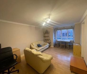 2 Bedroom Property To Rent - Photo 2