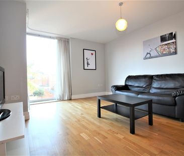 12 Highcross Lane, Leicester, Leicestershire, LE1 4SN - Photo 2