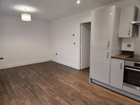 2 bedroom apartment to rent - Photo 5